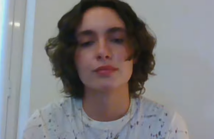 Sulla cantautrice Madame e la poesia...